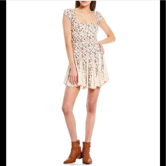 ⬇️NWT Free People Ponderosa Floral Print Cap Sleeve Square Neck Mini Dress - Picture 9 of 13